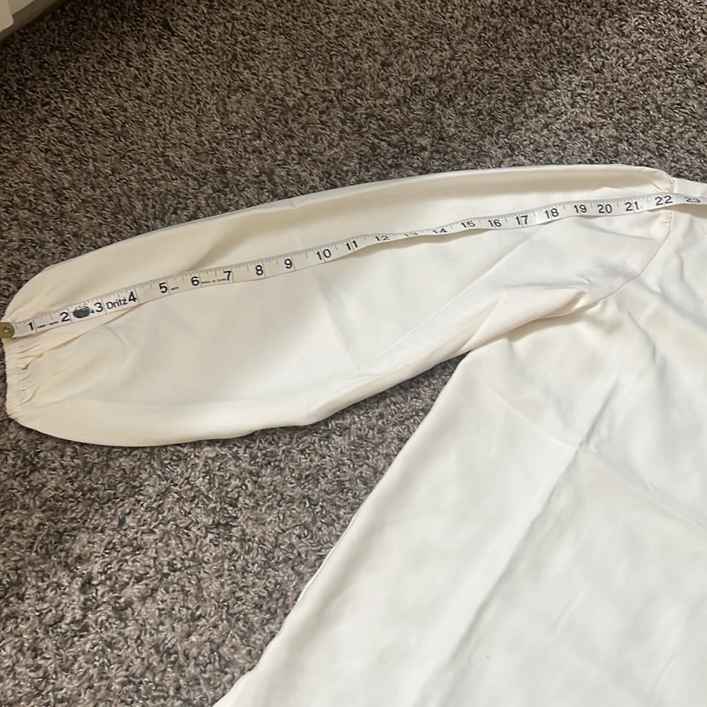 NWT J. Crew Puff Sleeve Satin-Back Crepe Top